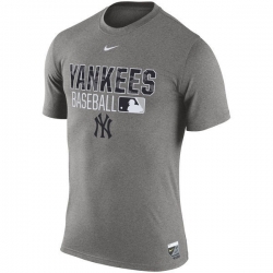 New York Yankees Men T Shirt 031