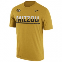 NCAA Men T Shirt 124