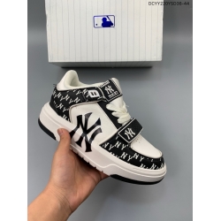 MLB Chunky Liner New York Yankees Men Shoes 01